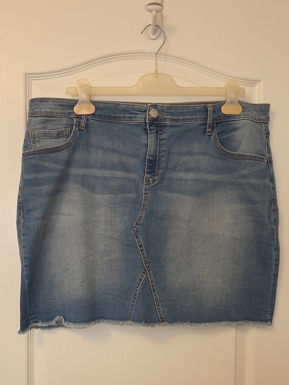 Reitmans Light Blue Faded Denim Mini Skirt